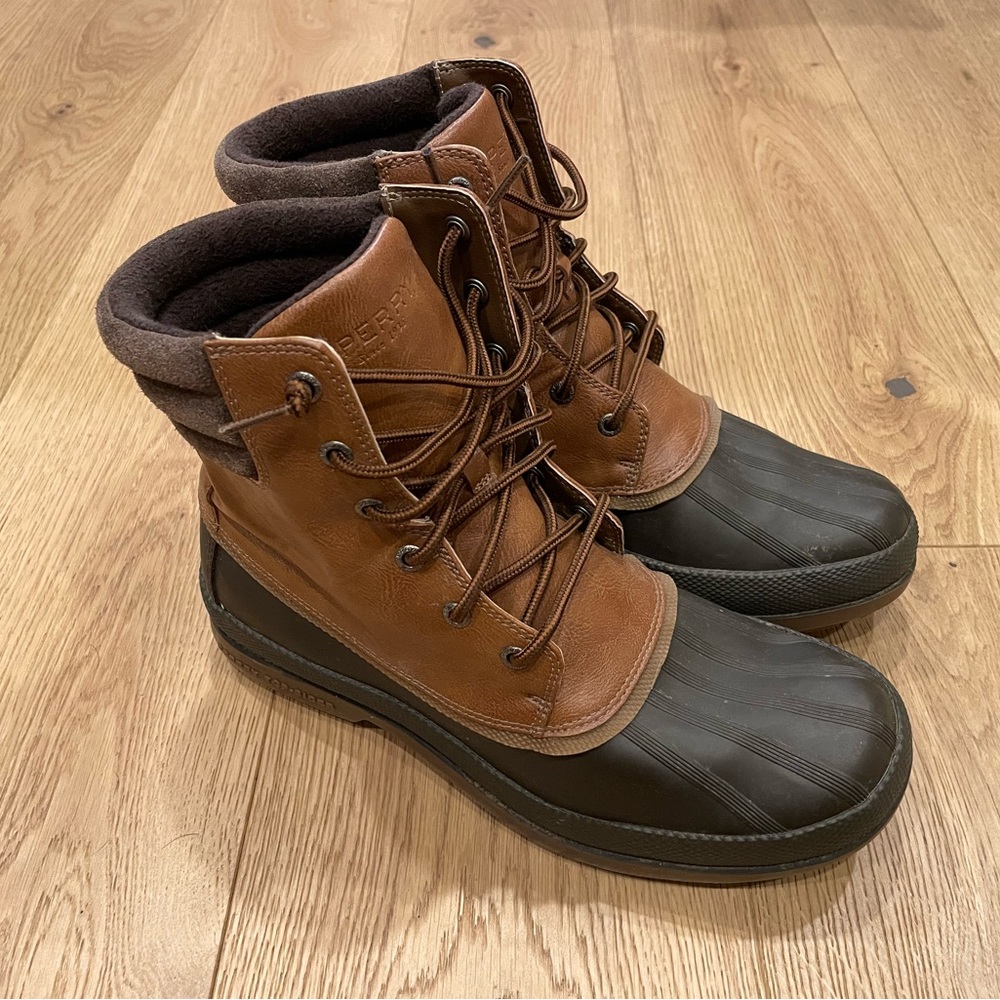 Sperry Cold Bay Boot (barely worn)